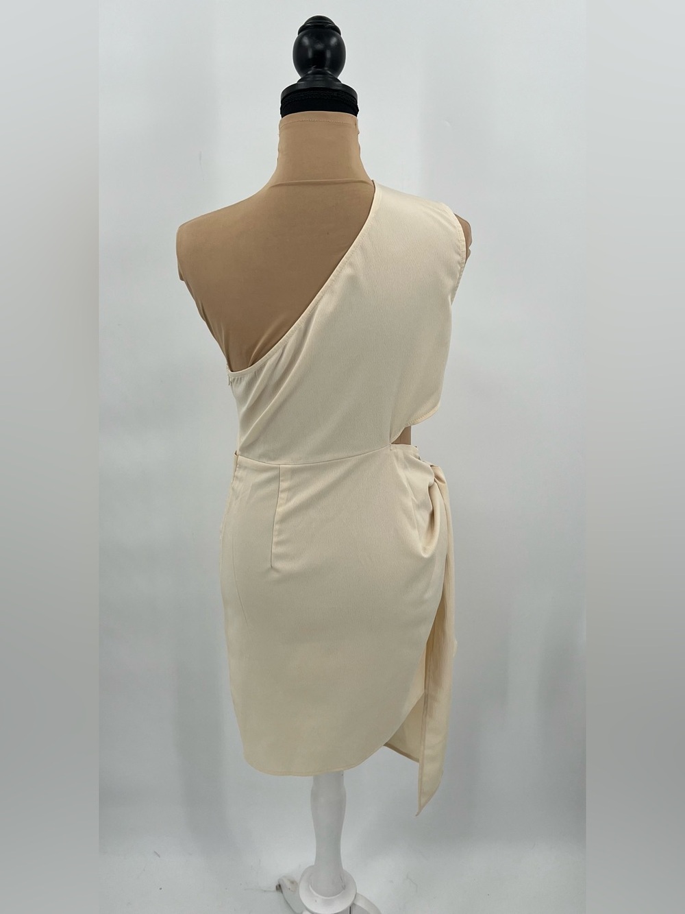 Cream One Shoulder Cutout Tie Waist Mini Dress S Resort Vacation bridal - Picture 8 of 12